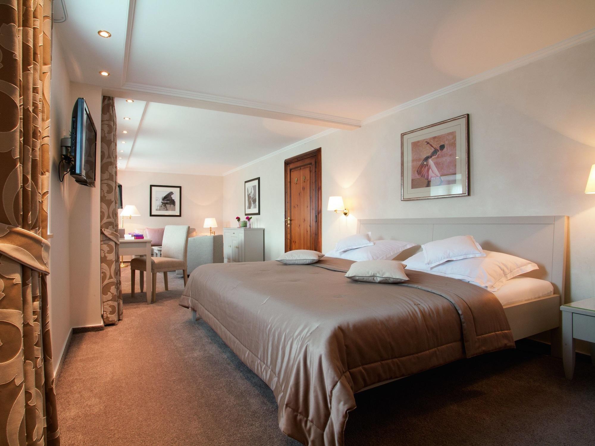 Hotel Romantik Astenkrone 4*