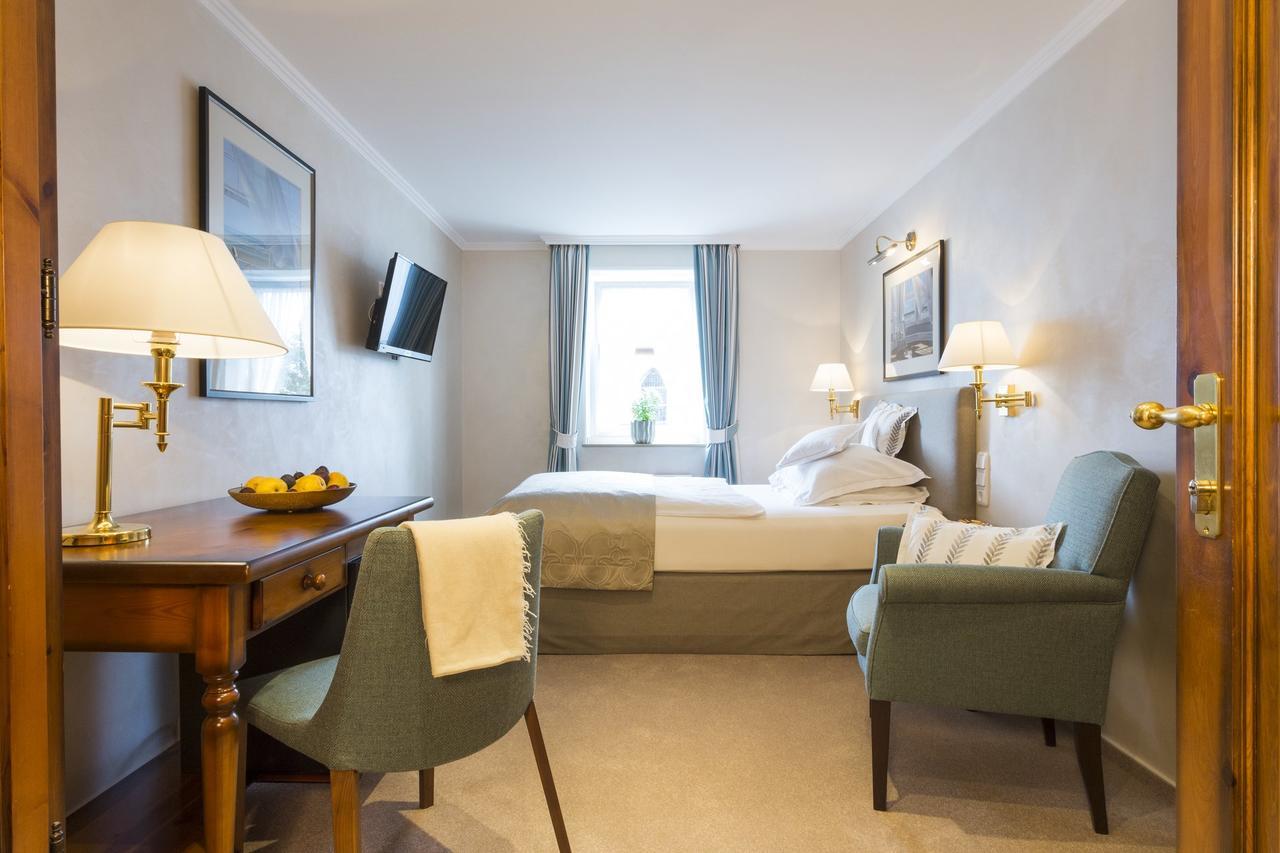 Romantik Astenkrone Hotel 4*